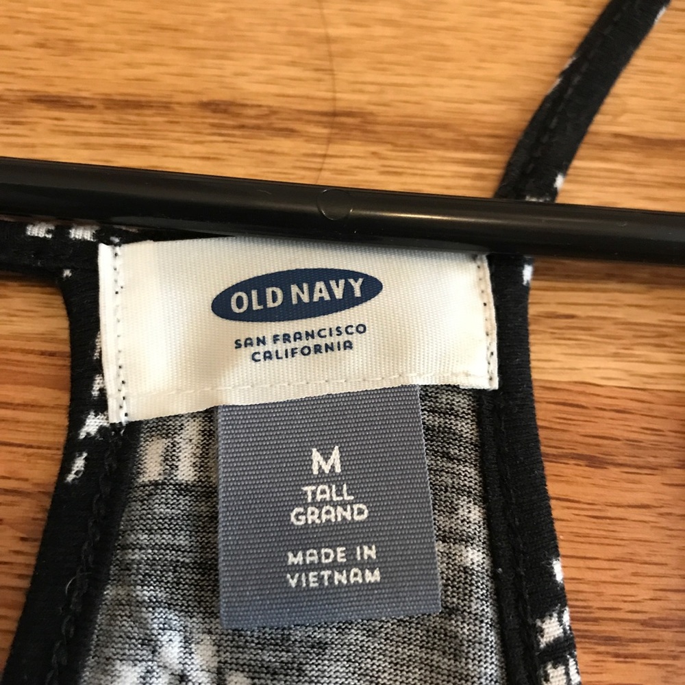 Black and white tank top